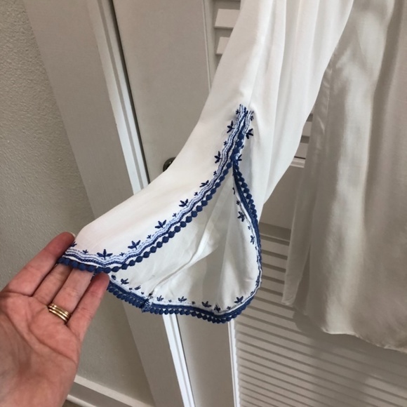 NWT White House Black Market Tunic - Picture 2 of 5